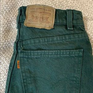 Vintage Orange Tab Levi’s Green 550 Cutoff Shorts